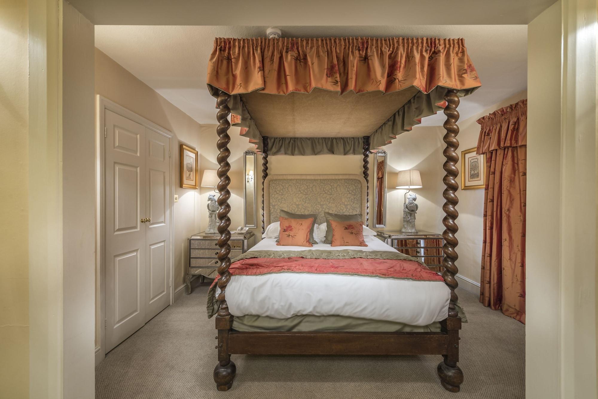 The Talbot Hotel, Oundle , Near Peterborough Ngoại thất bức ảnh