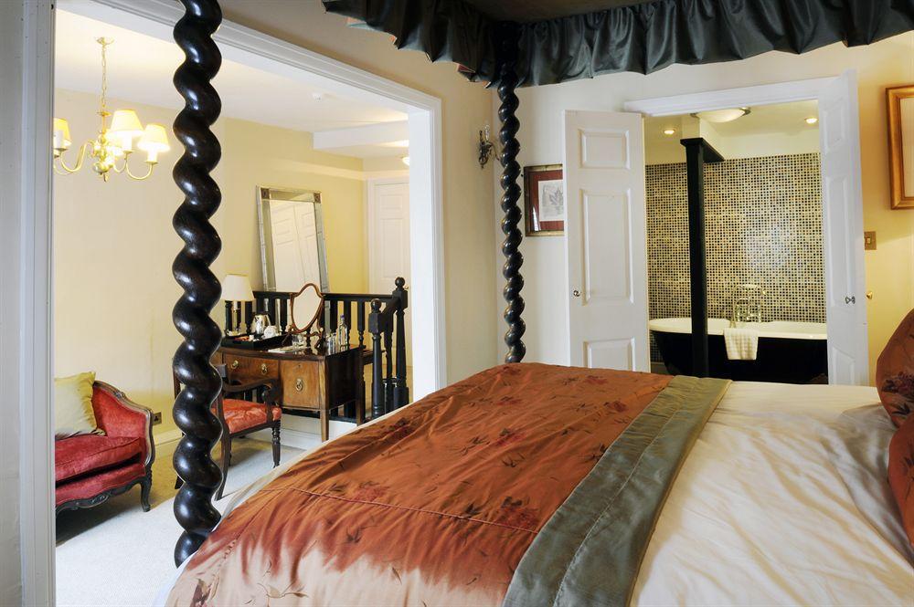 The Talbot Hotel, Oundle , Near Peterborough Ngoại thất bức ảnh