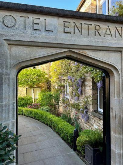 The Talbot Hotel, Oundle , Near Peterborough Ngoại thất bức ảnh