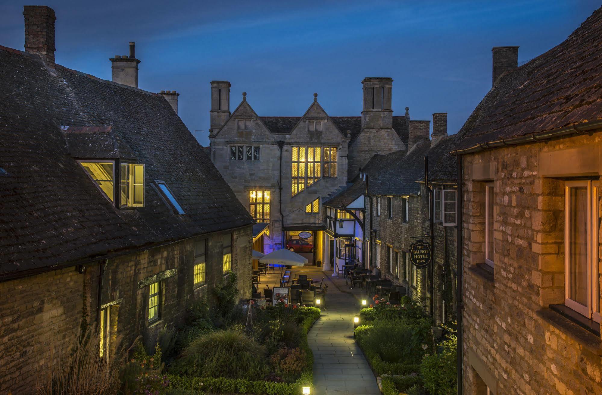 The Talbot Hotel, Oundle , Near Peterborough Ngoại thất bức ảnh